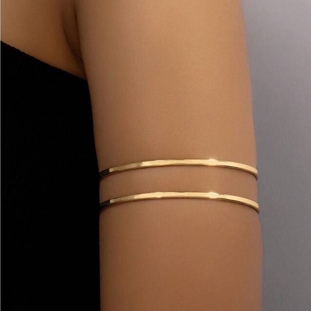 Elegant Gold Arm Cuff Bracelet